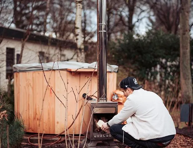 Tiny House Roes 酒店